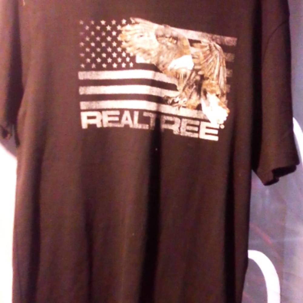 Realtree t